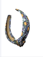 Load image into Gallery viewer, Spooky
